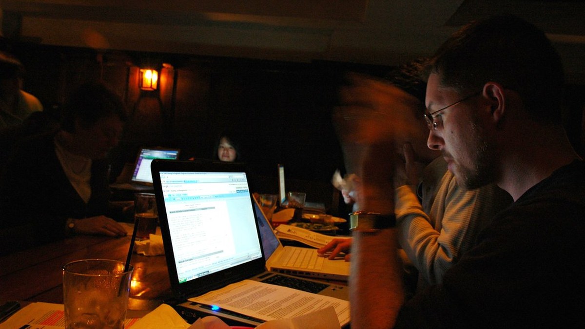 Japan’s download offence requires knowledge that the source was uploaded illegally.